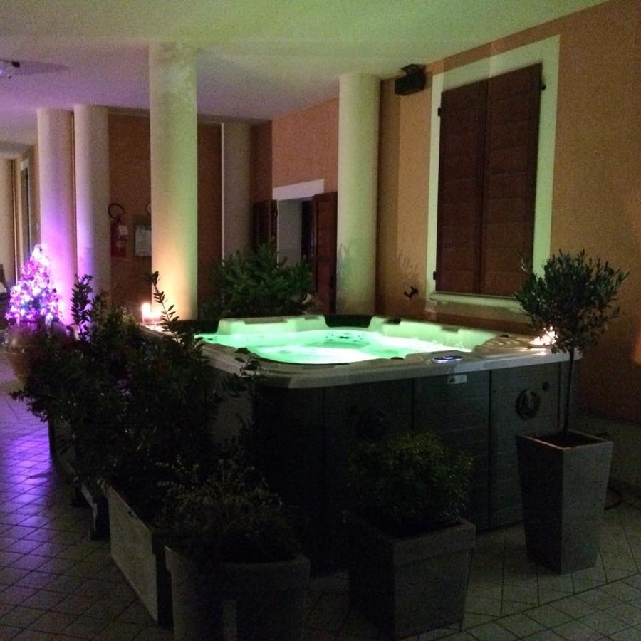Residence Villa Degli Ulivi Bertinoro Eksteriør billede
